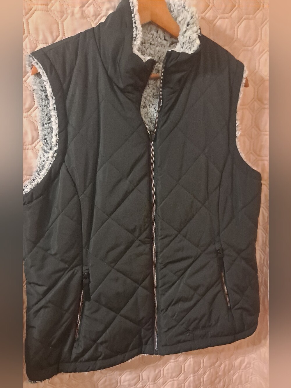 Free Country Quilted Faux Fur-Lined Vest - Black Gray Size  XL Reversible
